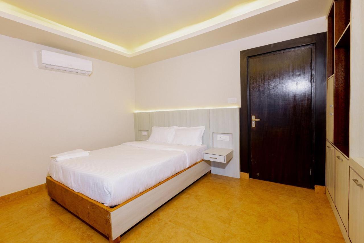Poms Penthouse Daire Pokhara Dış mekan fotoğraf