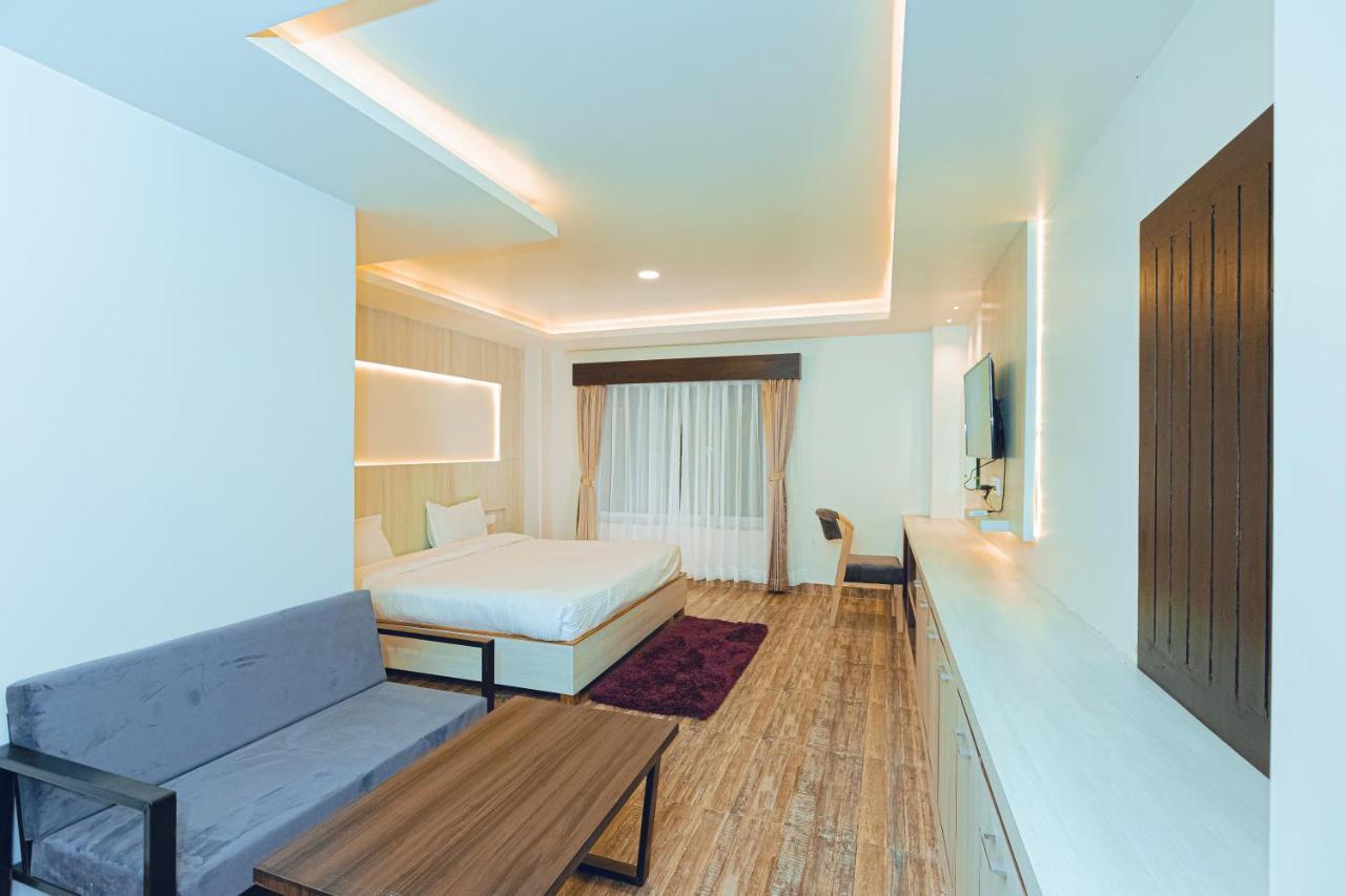 Poms Penthouse Daire Pokhara Dış mekan fotoğraf